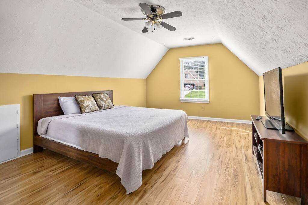 Lovely 5Bed, 3-Fullbath ! 5Min To Free Way I-85 Lawrenceville Εξωτερικό φωτογραφία