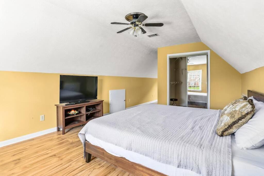 Lovely 5Bed, 3-Fullbath ! 5Min To Free Way I-85 Lawrenceville Εξωτερικό φωτογραφία