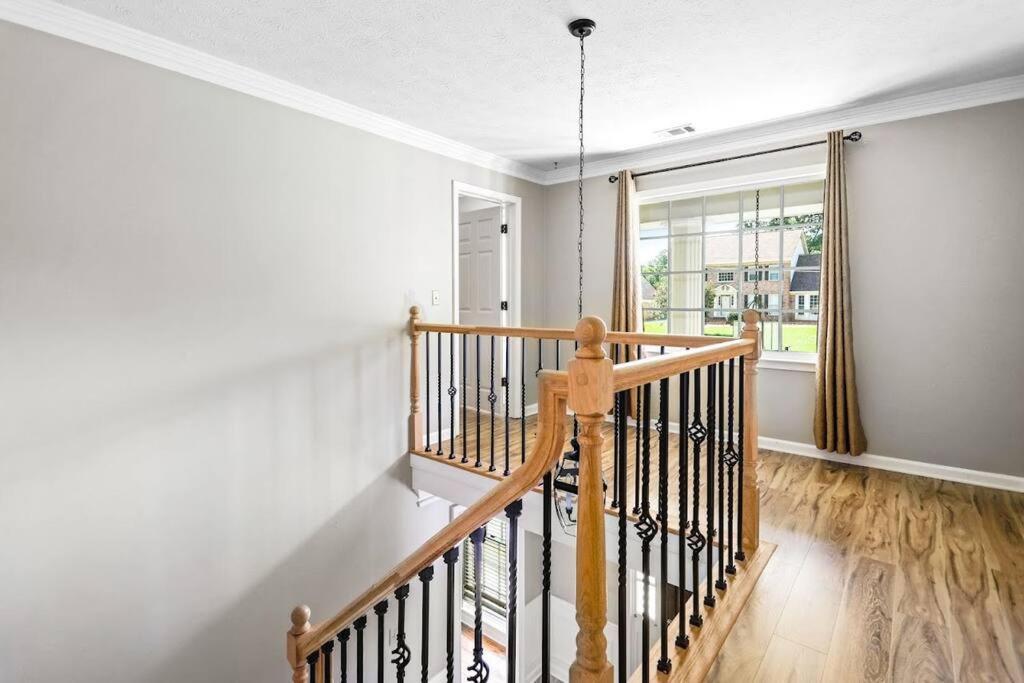 Lovely 5Bed, 3-Fullbath ! 5Min To Free Way I-85 Lawrenceville Εξωτερικό φωτογραφία