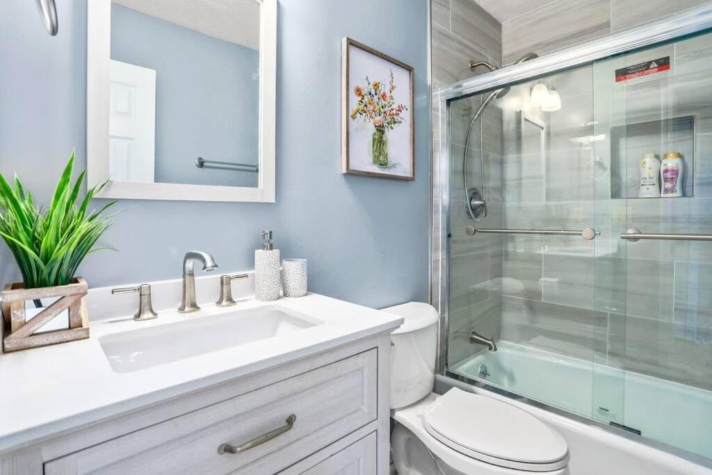 Lovely 5Bed, 3-Fullbath ! 5Min To Free Way I-85 Lawrenceville Εξωτερικό φωτογραφία