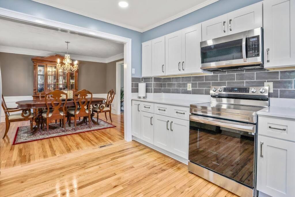 Lovely 5Bed, 3-Fullbath ! 5Min To Free Way I-85 Lawrenceville Εξωτερικό φωτογραφία