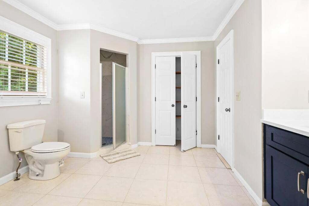 Lovely 5Bed, 3-Fullbath ! 5Min To Free Way I-85 Lawrenceville Εξωτερικό φωτογραφία