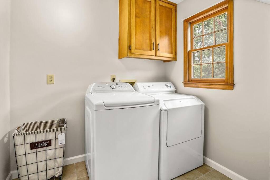 Lovely 5Bed, 3-Fullbath ! 5Min To Free Way I-85 Lawrenceville Εξωτερικό φωτογραφία