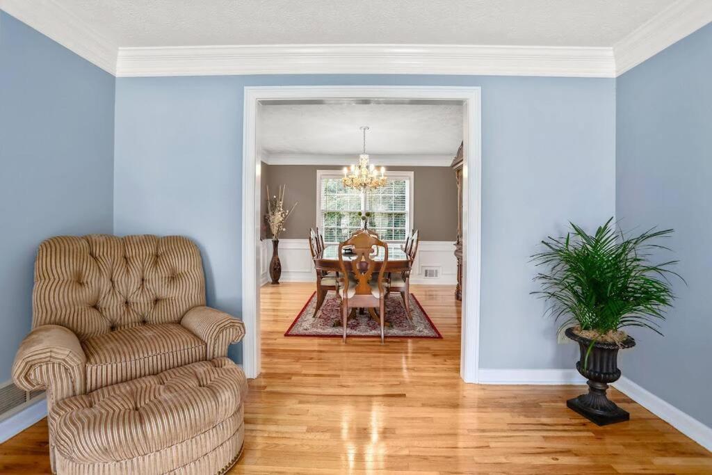 Lovely 5Bed, 3-Fullbath ! 5Min To Free Way I-85 Lawrenceville Εξωτερικό φωτογραφία