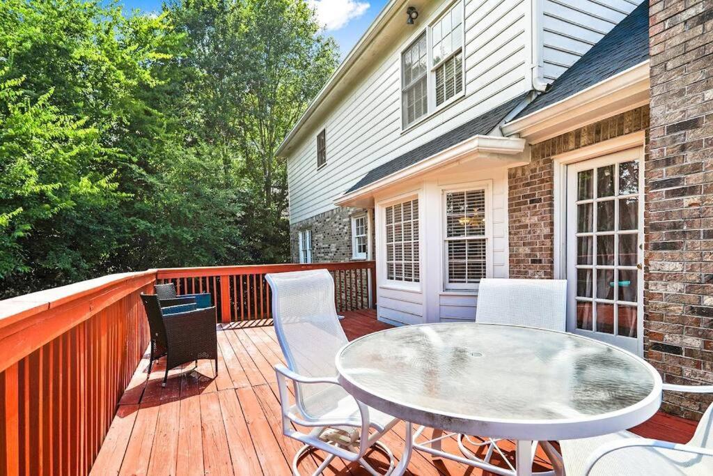 Lovely 5Bed, 3-Fullbath ! 5Min To Free Way I-85 Lawrenceville Εξωτερικό φωτογραφία